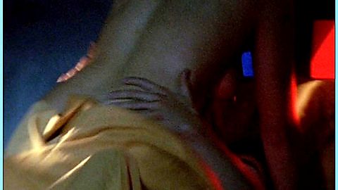 Pic: April Telek in The Hunger (1997)