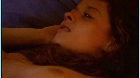 Pic: Raffaëla Anderson in Amour de Femme (2001)