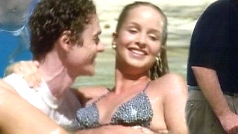 Pic: Lara-Joy Körner in Das Traumschiff (1981)