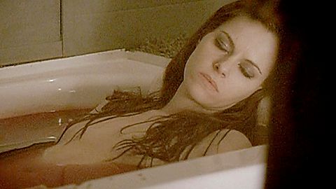 Pic: Emily Hampshire in Die (2010)