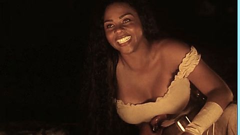 Pic: Lil' Kim in Gang of Roses (2003)