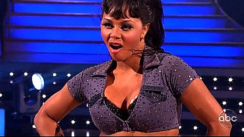 Pic: Lil' Kim in Dancing with the Stars (2005)