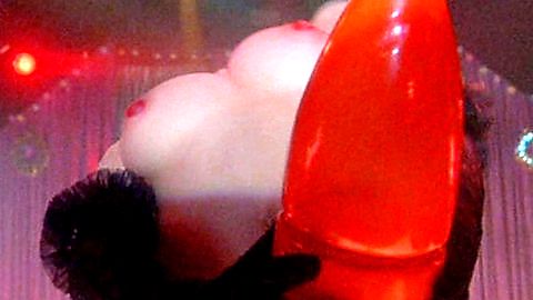 Pic: Thuy An Luu in Off Limits (1988)
