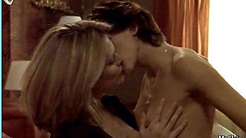 Pic: Michelle Clunie in Queer As Folk (2000)