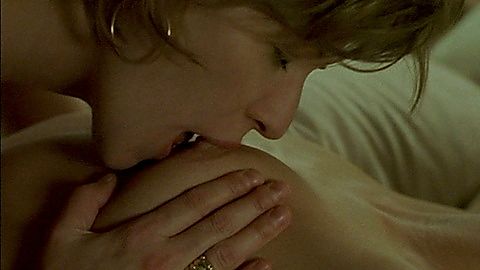 Pic: Michelle Clunie in Queer As Folk (2000)