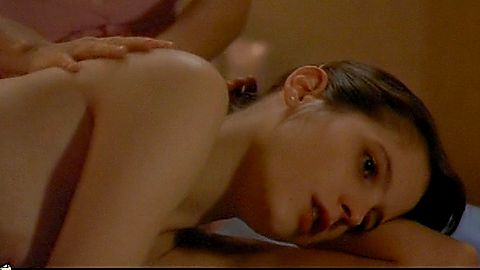 Pic: Hélène Fillières in Venus Beauty Institute (1999)