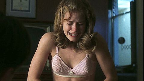 Pic: Amy Adams in Catch Me If You Can (2002)