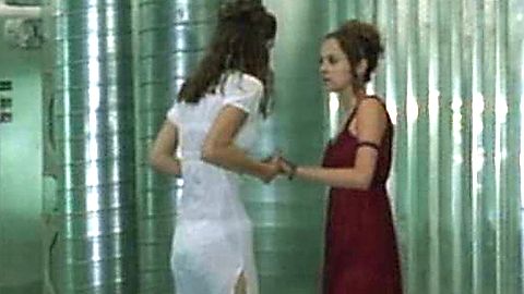 Pic: Mischa Barton in Pulse (2003)