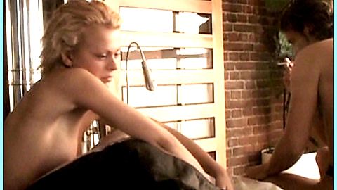 Pic: Isabell Gerschke in Hotte im Paradies (2003)