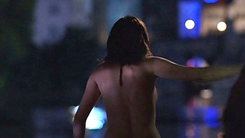 Pic: Mandy Moore in Chasing Liberty (2004)