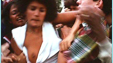 Pic: Souad Amidou in Petit Con (1984)