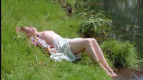 Pic: Glory Annen in Prey (1978)