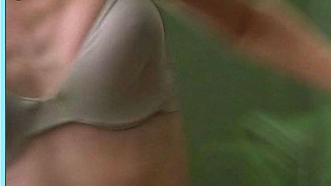 Pic: Angela Bettis in May (2002)