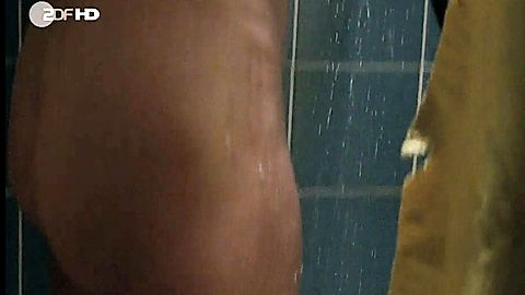 Pic: Sophie von Kessel in Die Tochter Des Mörders (2010)