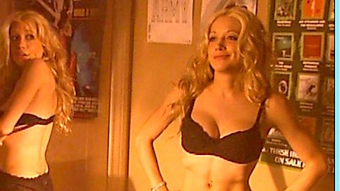 Pic: Courtney Peldon in National Lampoon's Adam and Eve (2005)