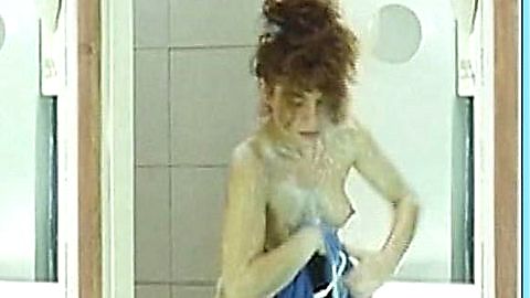 Pic: Isabelle Mergault in Pacific Palisades (1990)