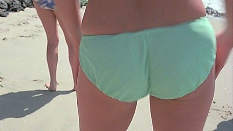 Pic: Jennifer Ashley in The Pom Pom Girls (1976)
