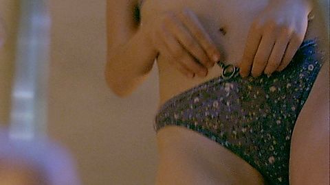 Pic: Nutsa Kukhianidze in The Good Thief (2002)