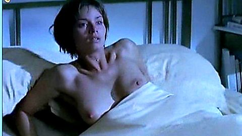 Pic: Ingrid Chauvin in Dormir avec le diable (2001)