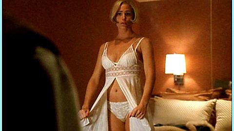 Pic: Jennifer Garner in Alias (2001)