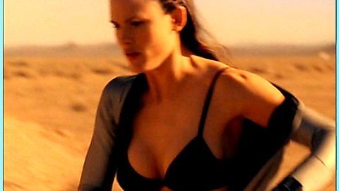 Pic: Jennifer Garner in Alias (2001)