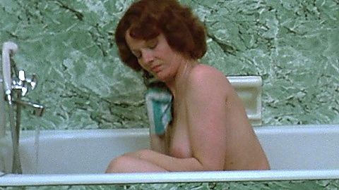 Pic: Delphine Seyrig in Jeanne Dielman, 23, quai du Commerce, 1080 Bruxelles (1976)