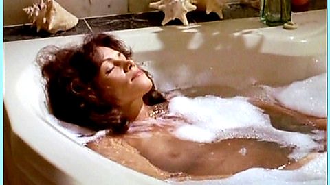 Pic: Sabine Vitua in Klinik unter Palmen (1996)