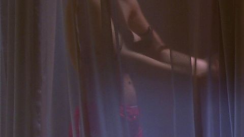 Pic: Sarah Silverman in I Want Someone to Eat Cheese With (2006)