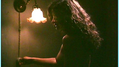Pic: Cristina Marsillach in 1919, crónica del alba (1983)