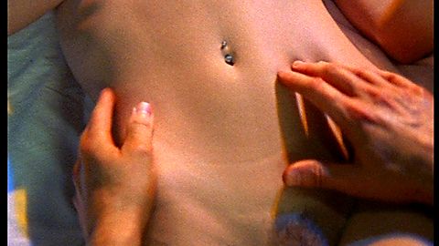 Pic: Holly Sampson in Emmanuelle 2000: Emmanuelle's Intimate Encounters (2000)