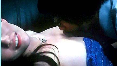 Pic: Gwennie Tam in Naked Poison (2000)
