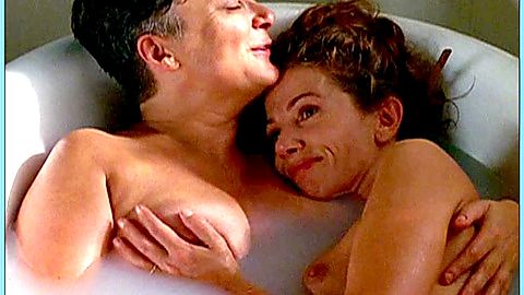 Pic: Josiane Balasko in French Twist (1996)