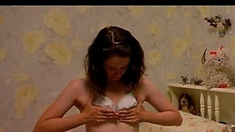 Pic: Miranda Otto in Love Serenade (1996)