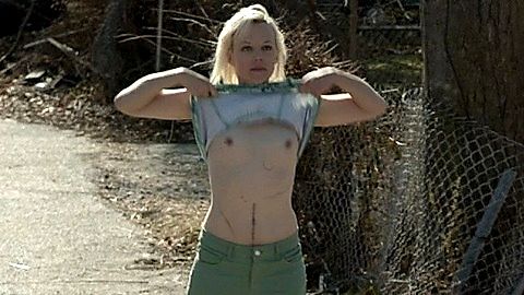 Pic: Emily Bergl in Shameless (2011)