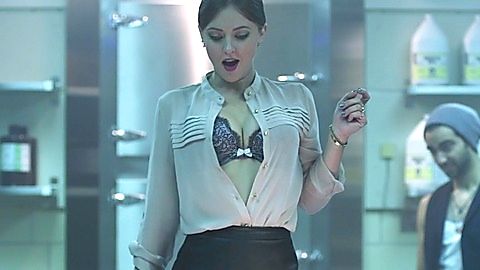 Pic: Katharine Isabelle in See No Evil 2 (2014)