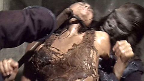Pic: Linda Harrison in Planet of the Apes (1968)