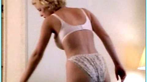Pic: Jordan Ladd in Junked (1999)