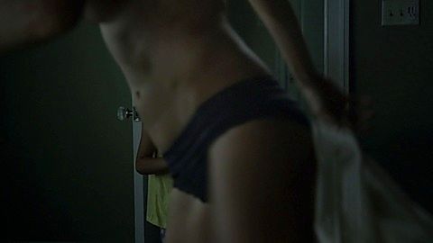 Pic: Sarah Chalke in Really