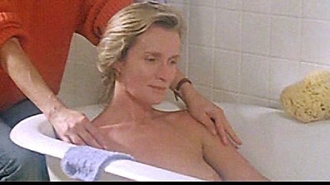 Pic: Marie-Christine Barrault in Le jupon rouge (1987)