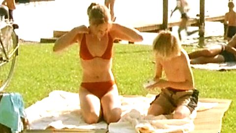 Pic: Lisa Martinek in Der Mann von nebenan (2002)