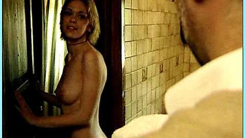 Pic: Victoria di Stefano in Rapporti Impropri (1998)