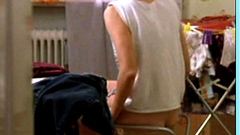 Pic: Heike Makatsch in Naked (2002)