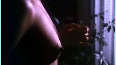 Pic: Sugar Bouche in Graveyard Shift (1987)