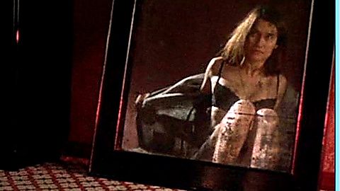 Pic: Emmanuelle Devos in Read My Lips (2001)
