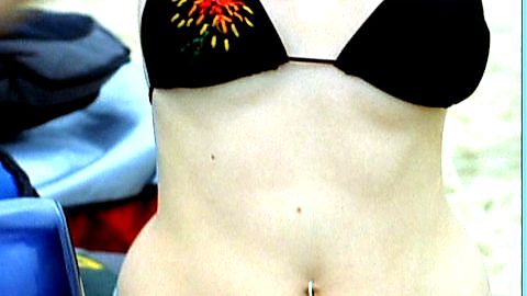 Pic: Roxane Mesquida in Les vagues (2005)