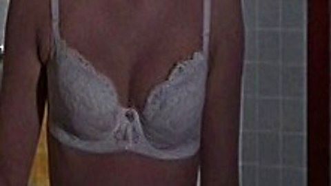 Pic: Suzanna Leigh in The Deadly Bees (1966)