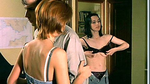 Pic: Ariadna Gil in Lágrimas negras (1998)