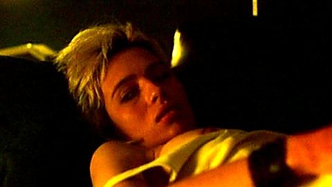 Pic: Ariadna Gil in Antártida (1995)