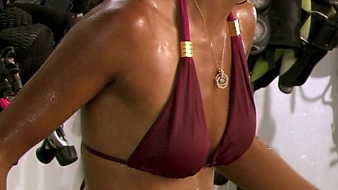 Pic: Marsha Thomason in Into the Blue 2: The Reef (2009)