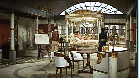 Pic: Margaret Lee in Frau Wirtin hat auch eine Nichte (1969)